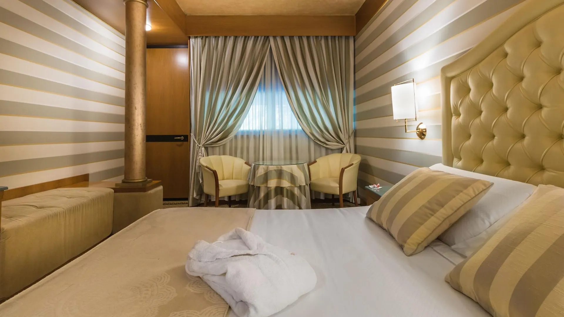 Hotel Motel Visconteo بيناسكو إيطاليا