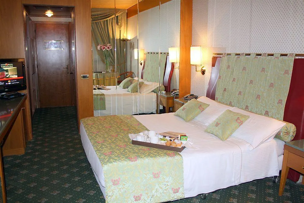 Hotel Motel Visconteo بيناسكو إيطاليا