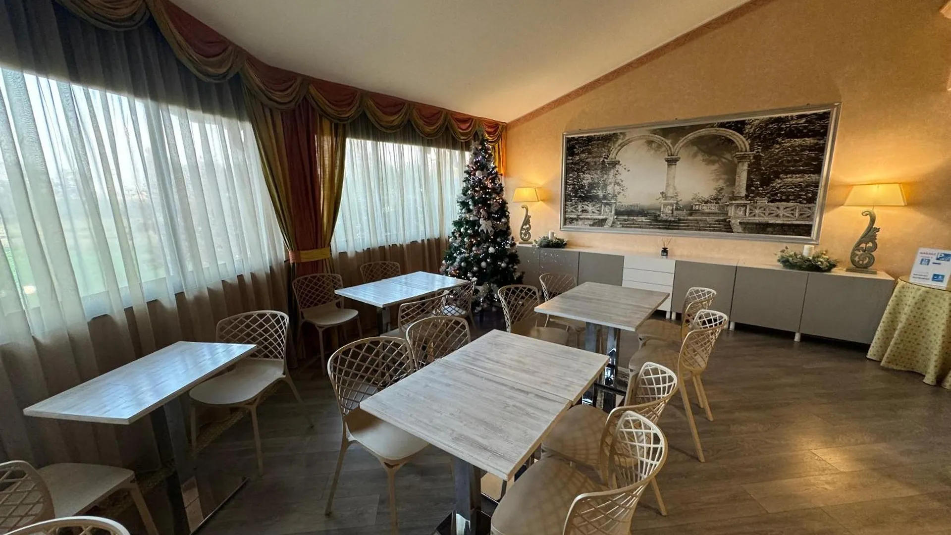 Hotel Motel Visconteo بيناسكو إيطاليا