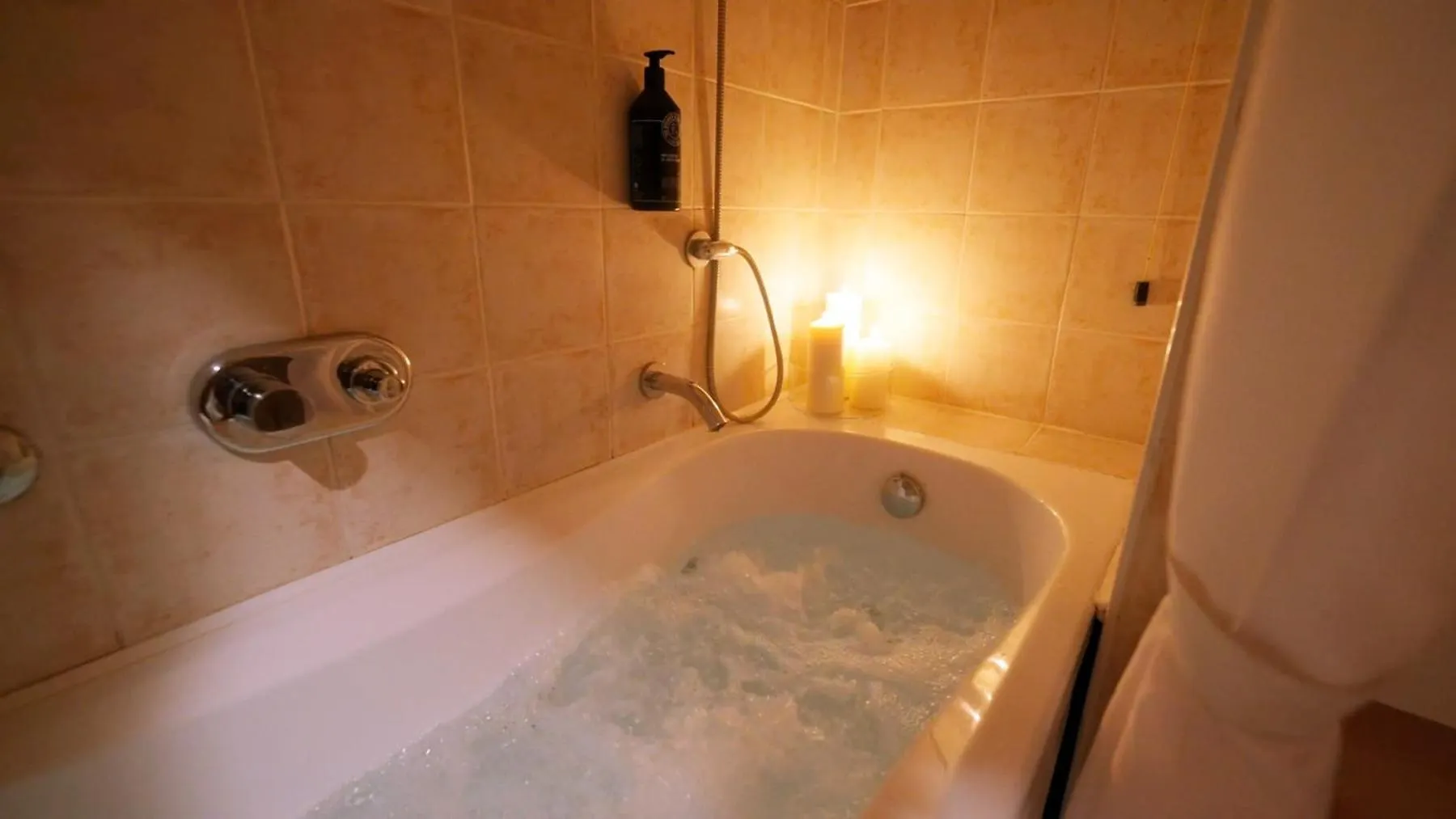 Hotel Motel Visconteo بيناسكو إيطاليا