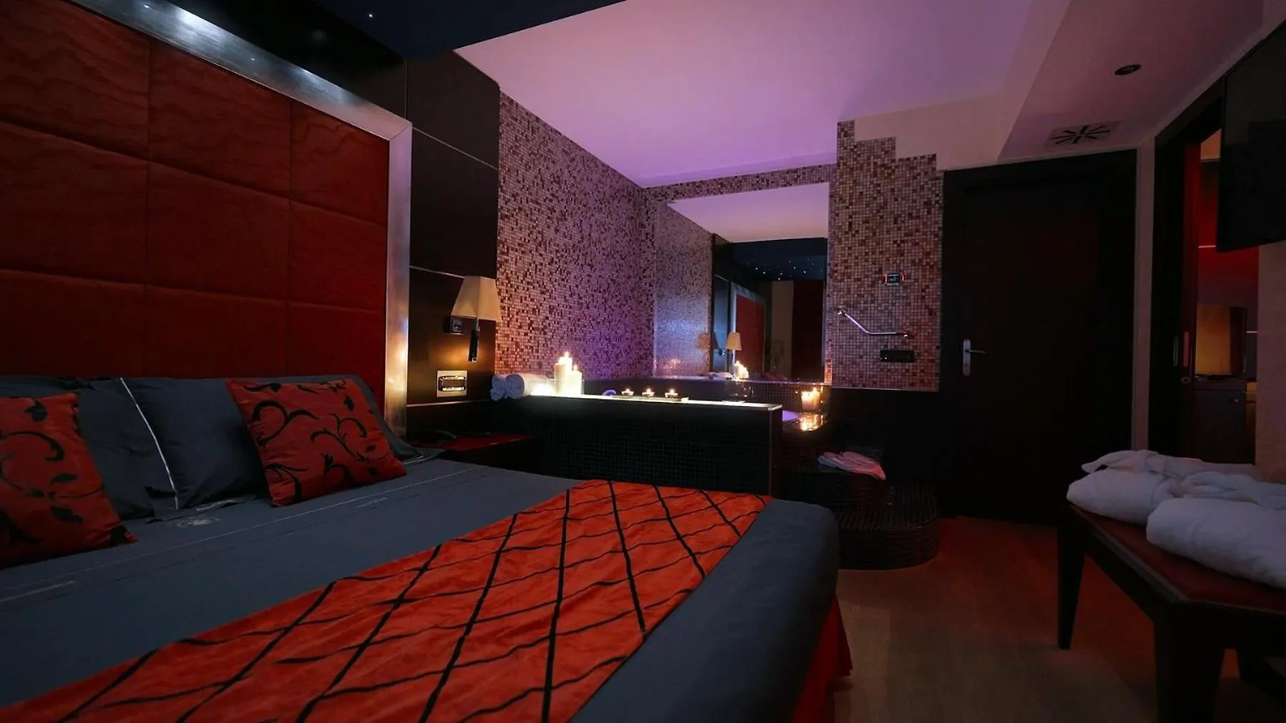 Hotel Motel Visconteo بيناسكو إيطاليا