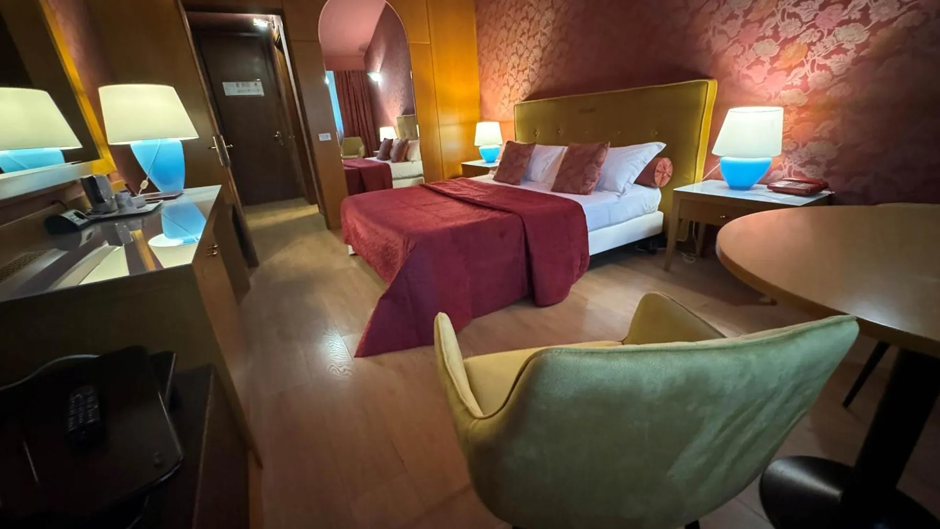 Hotel Motel Visconteo بيناسكو إيطاليا