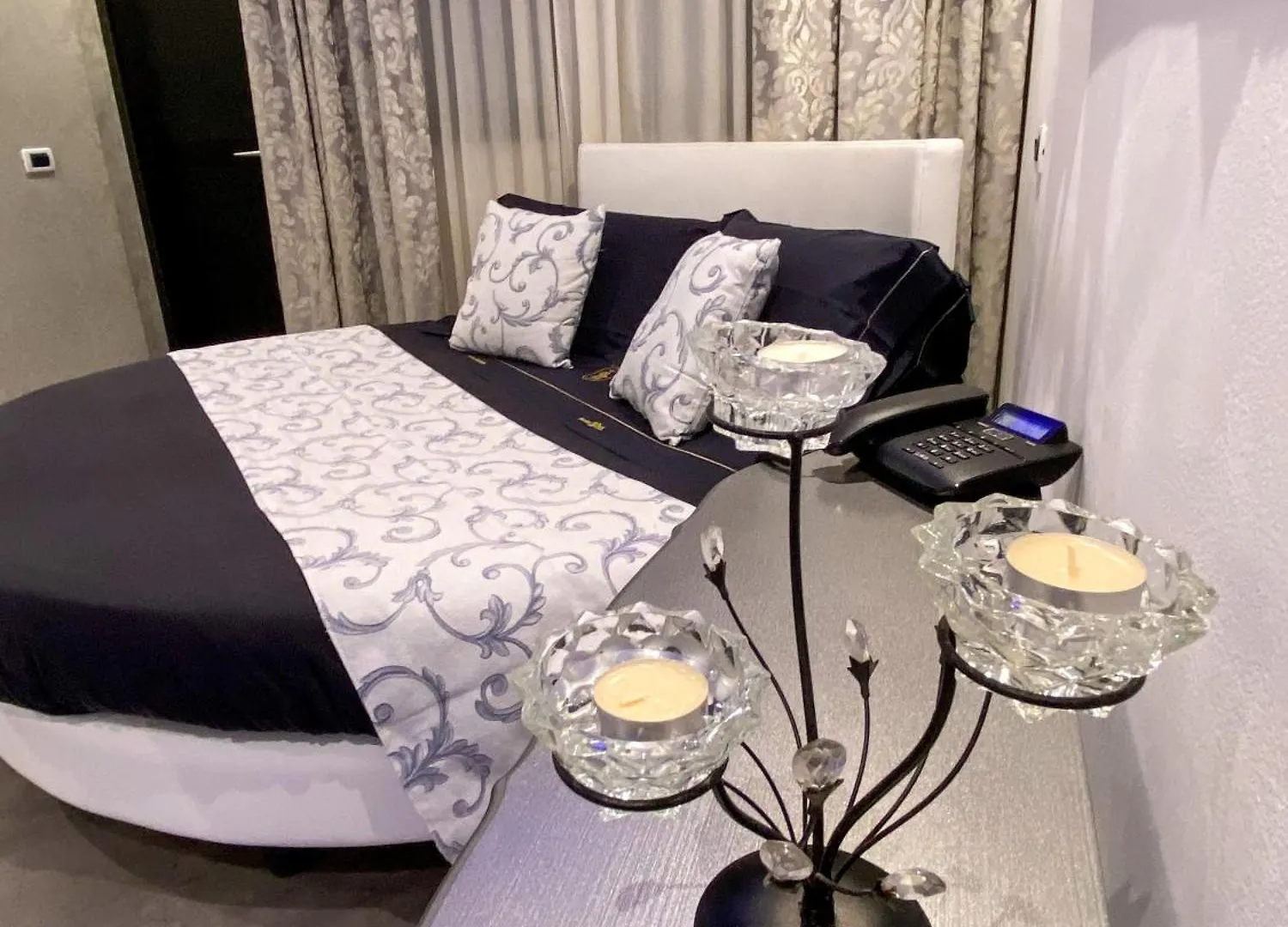 Hotel Motel Visconteo بيناسكو