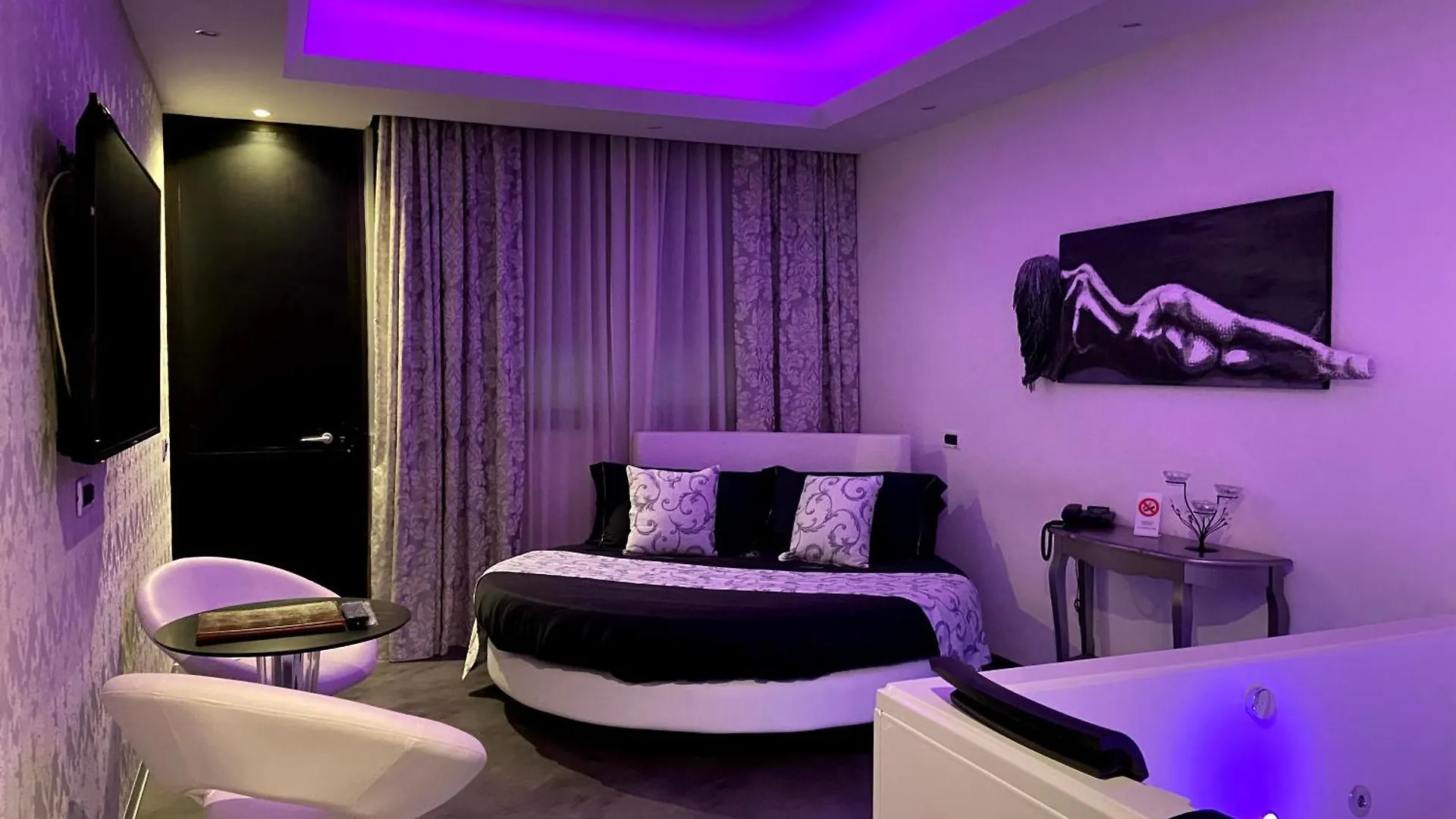 Hotel Motel Visconteo بيناسكو