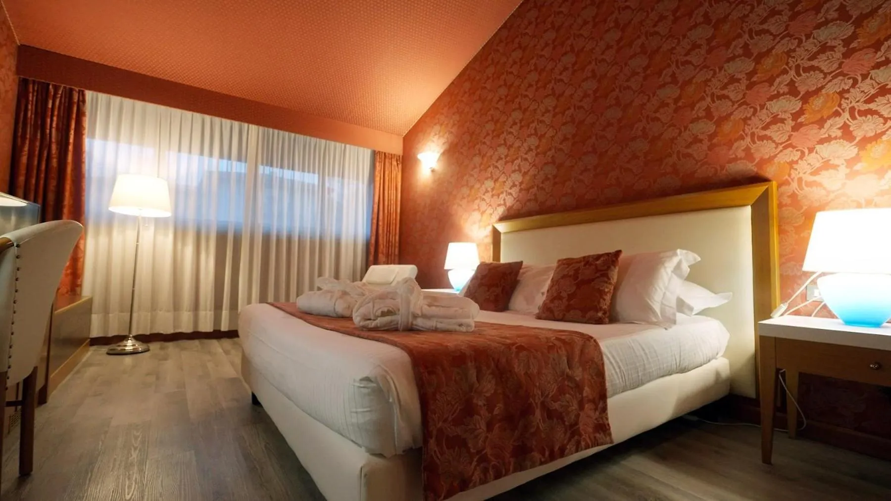 Hotel Motel Visconteo بيناسكو